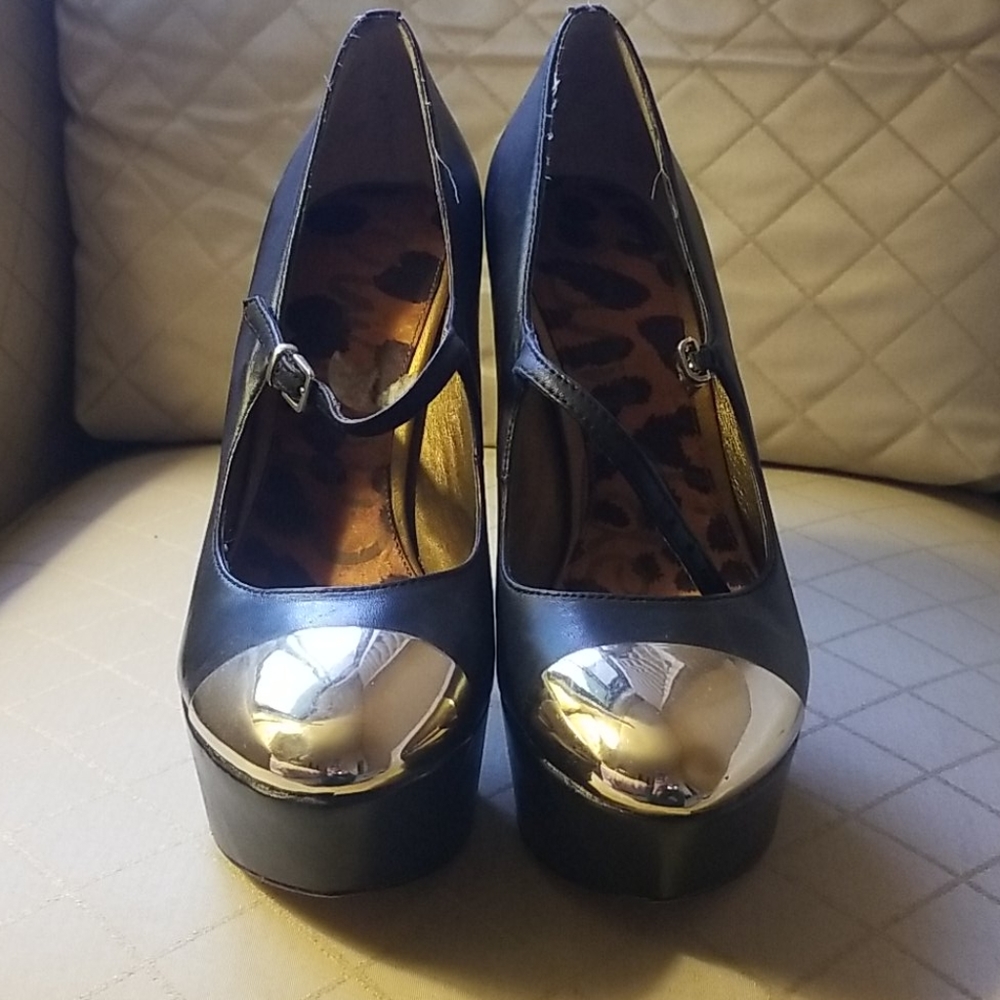 Platform heels